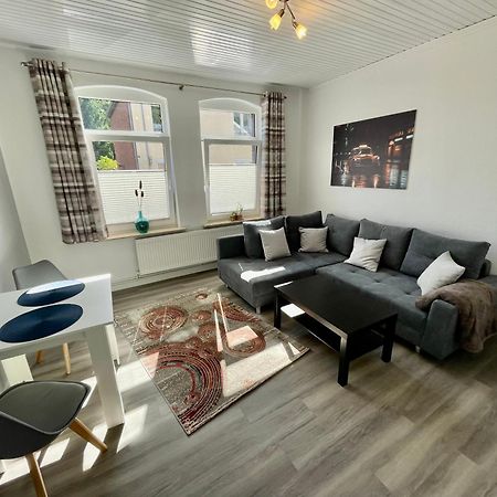 Gemuetliche Eg-Wohnung Im Herzen Schleswig-Holsteins Neumünster Extérieur photo